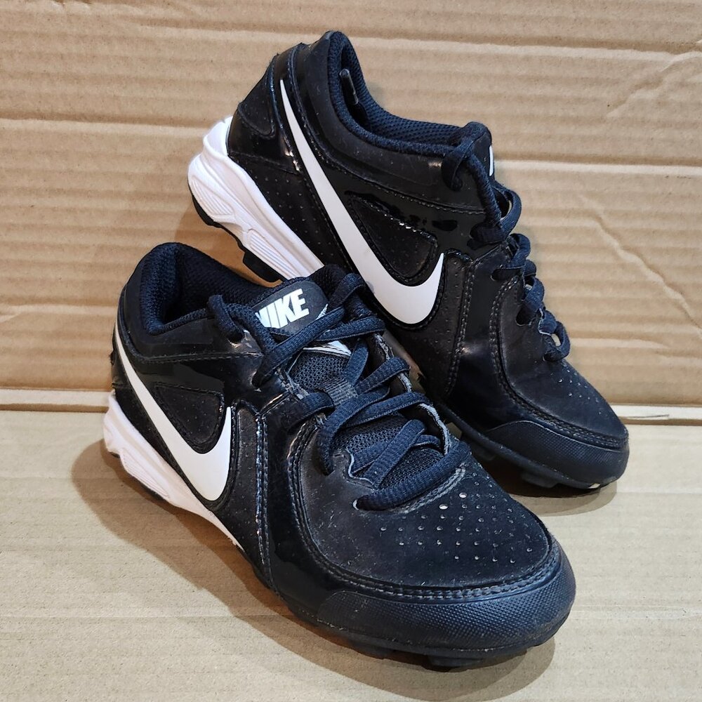 Size 13 Little Boys Black Nike Cleats